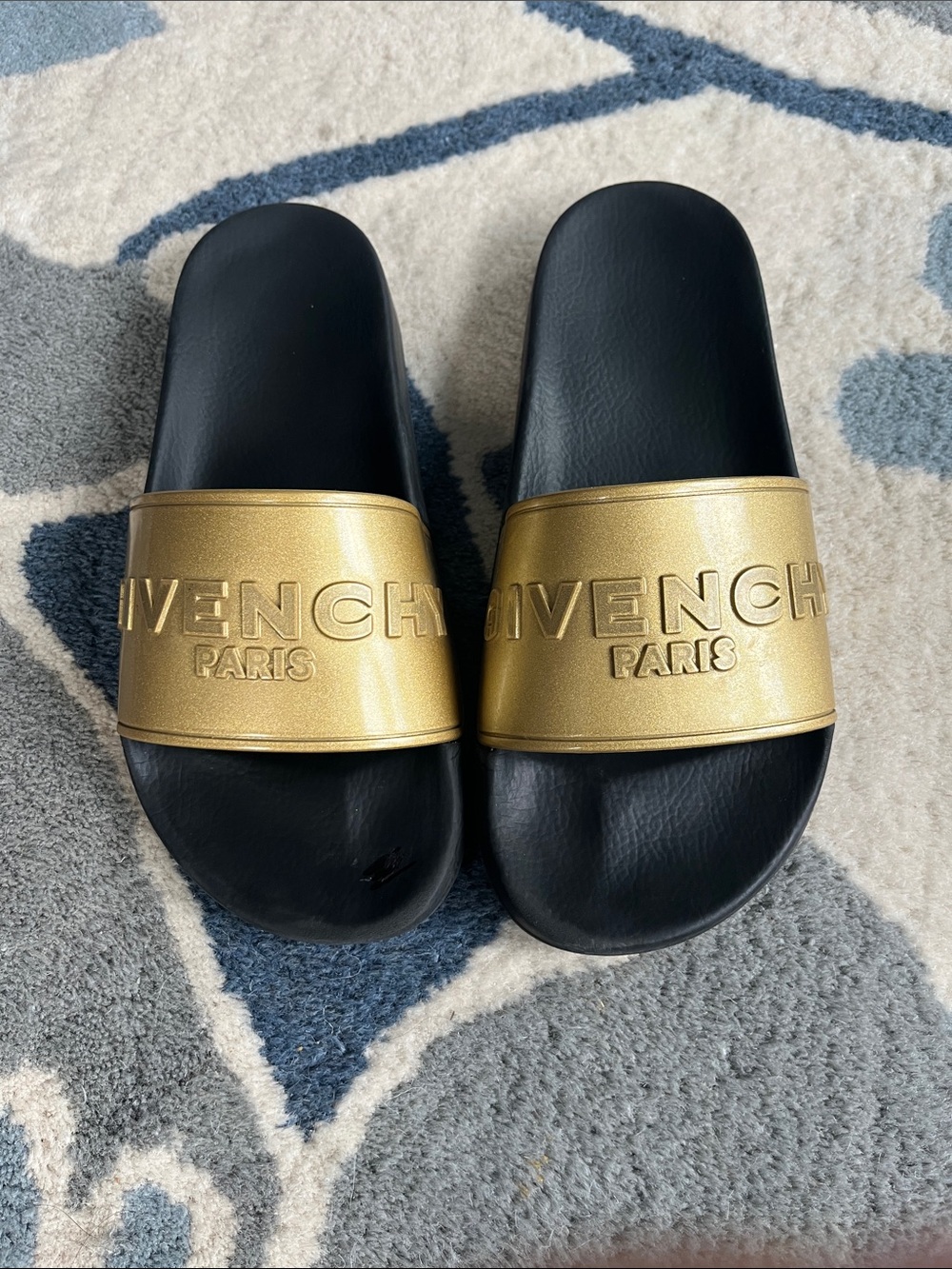 🌺 Givenchy Black & Gold Embossed Logo Slide Sandals